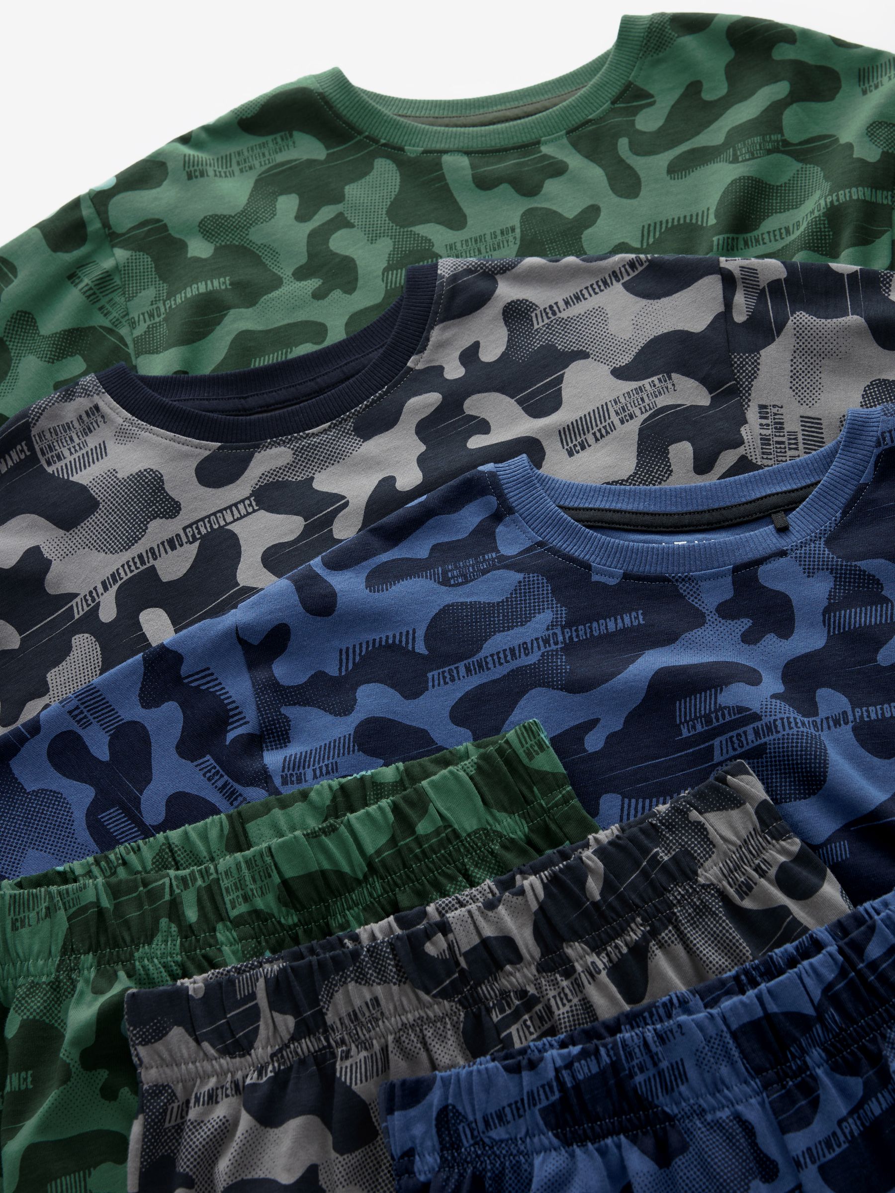Grijs/blauw/groen camouflage - Verpakking van 3 pyjama's met lange mouwen (3-16 jr)