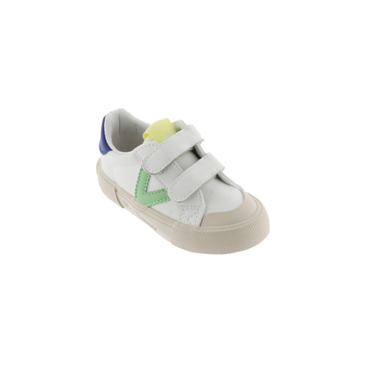 Tênis Victoria Tribu em couro sintético com fecho duplo de velcro.