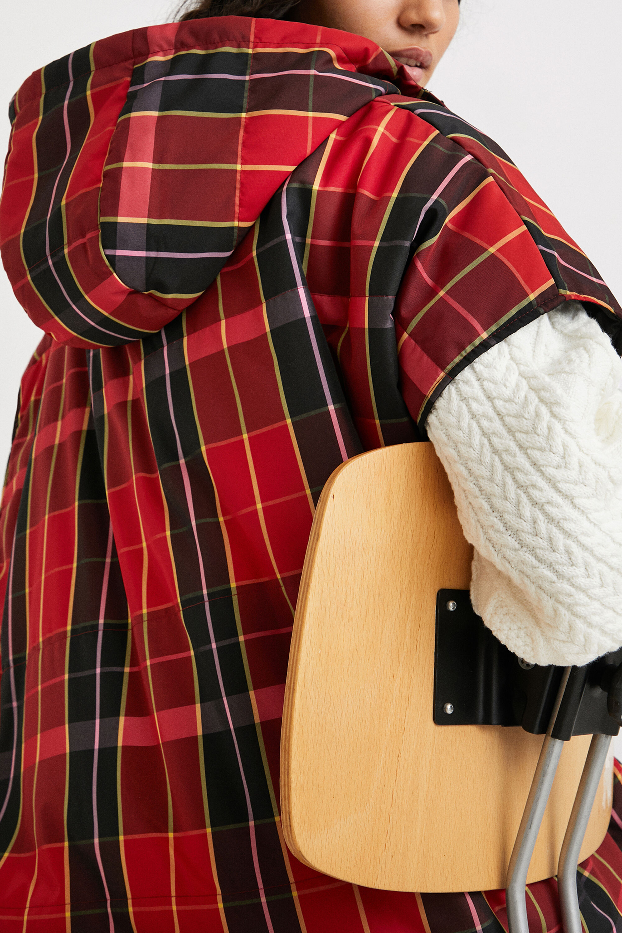 colete poncho xadrez