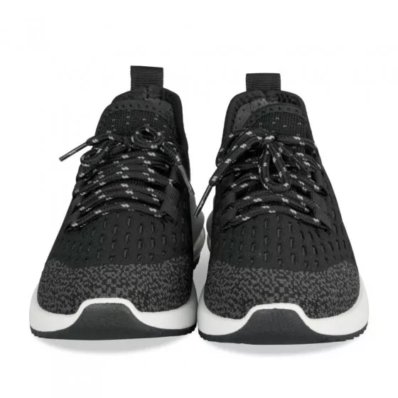 Baskets NOIR UNYK