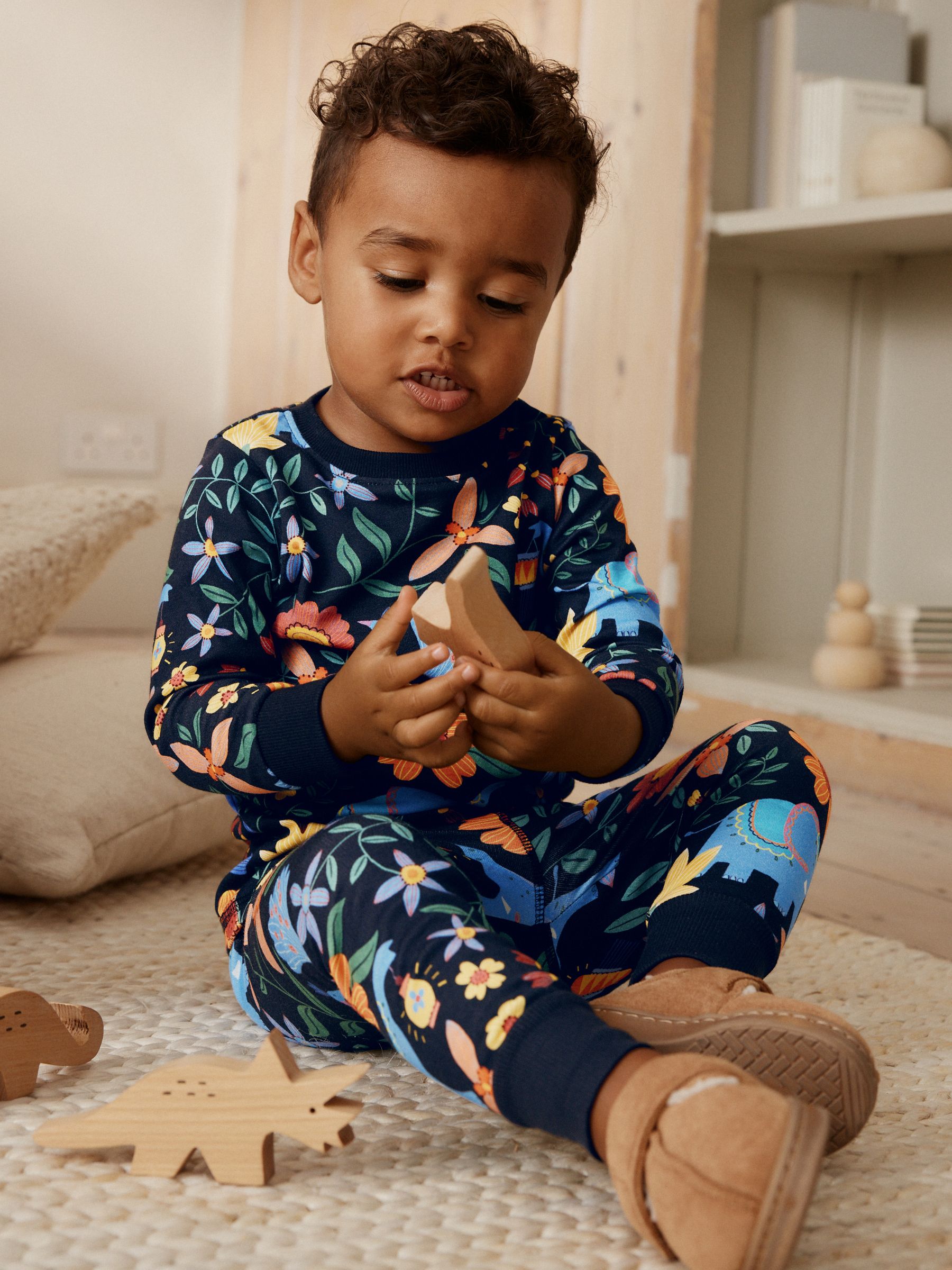 Black/Blue/Yellow Diwali - Enkele pyjama (9 mnd -10 jr)