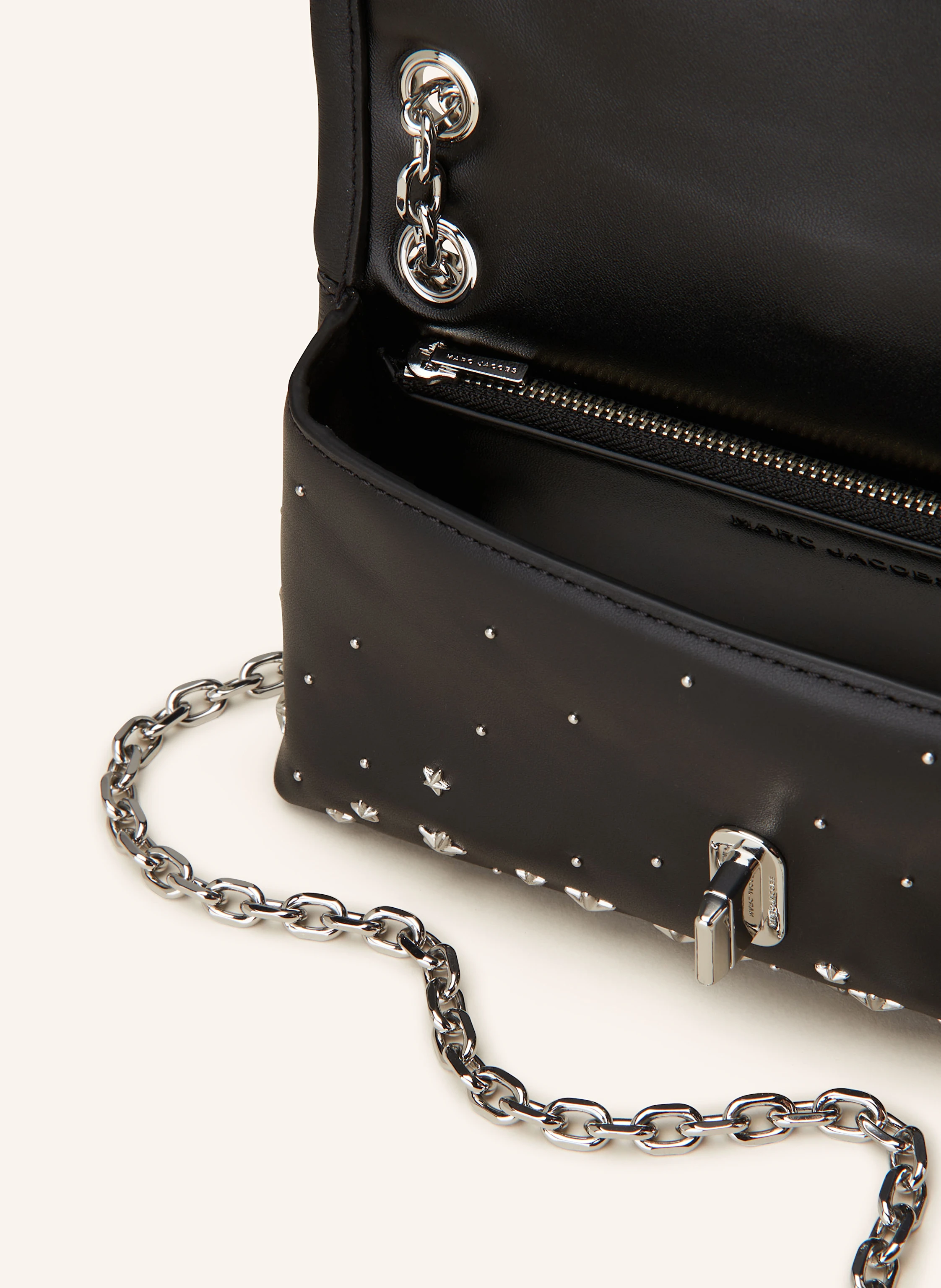 MARC JACOBS Umhängetasche THE STAR STUDDED DUAL CHAIN WALLET mit Nieten