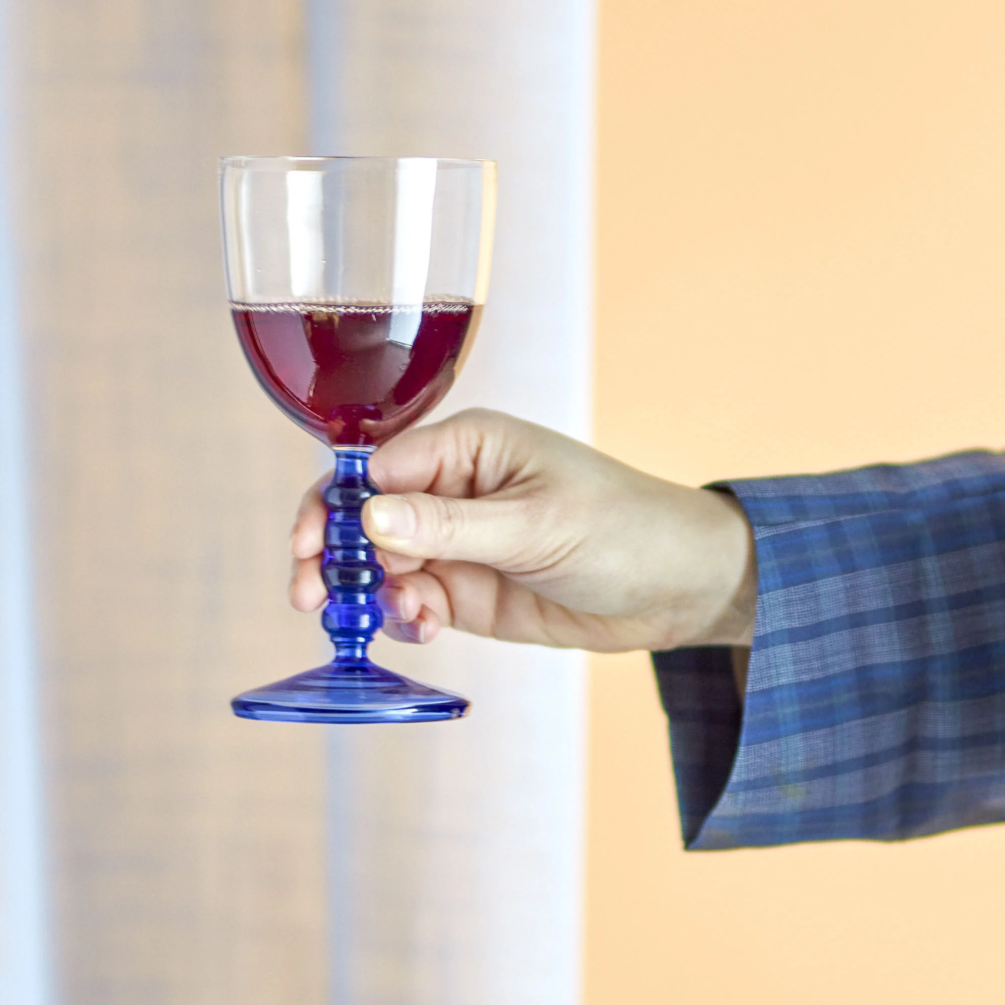 NOEMI - Verre à vin verre | Bleu