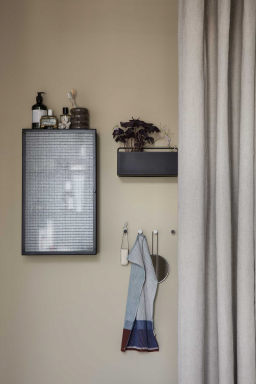 Ferm Living Haze wandkast 35x60 Cashmere