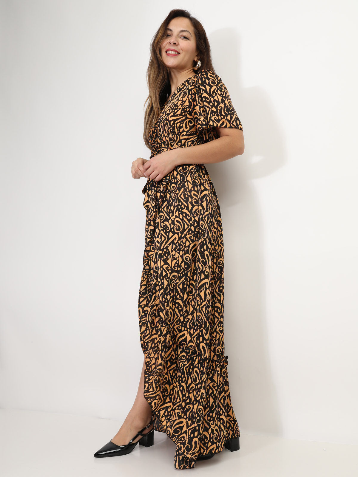 Robe longue cache-cœur à volants- Noir
