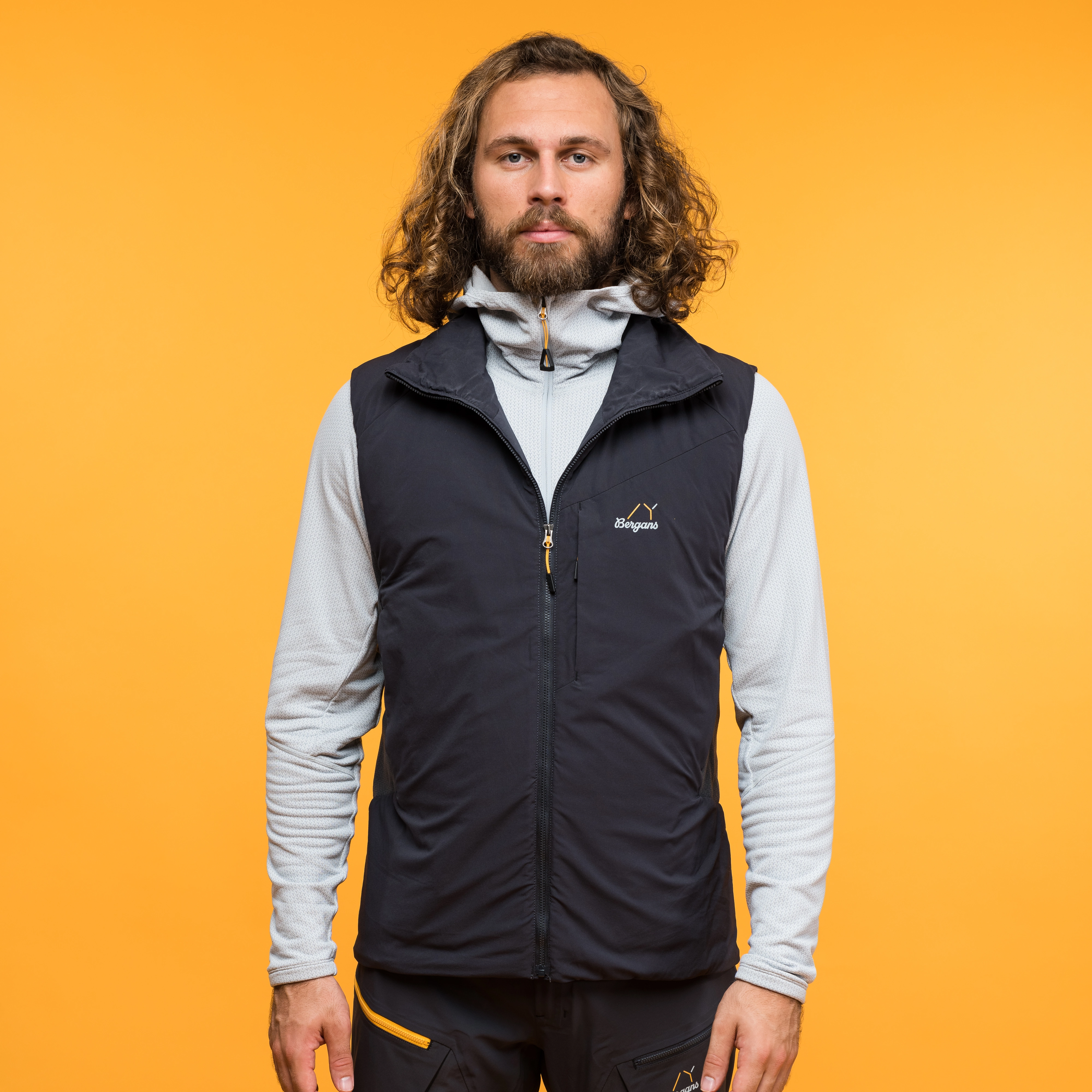 Y MountainLine Light Insulated Air Vest Men Dark Shadow Grey