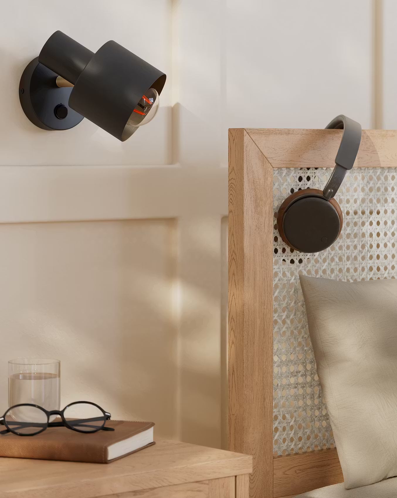 ISAK Wandleuchte