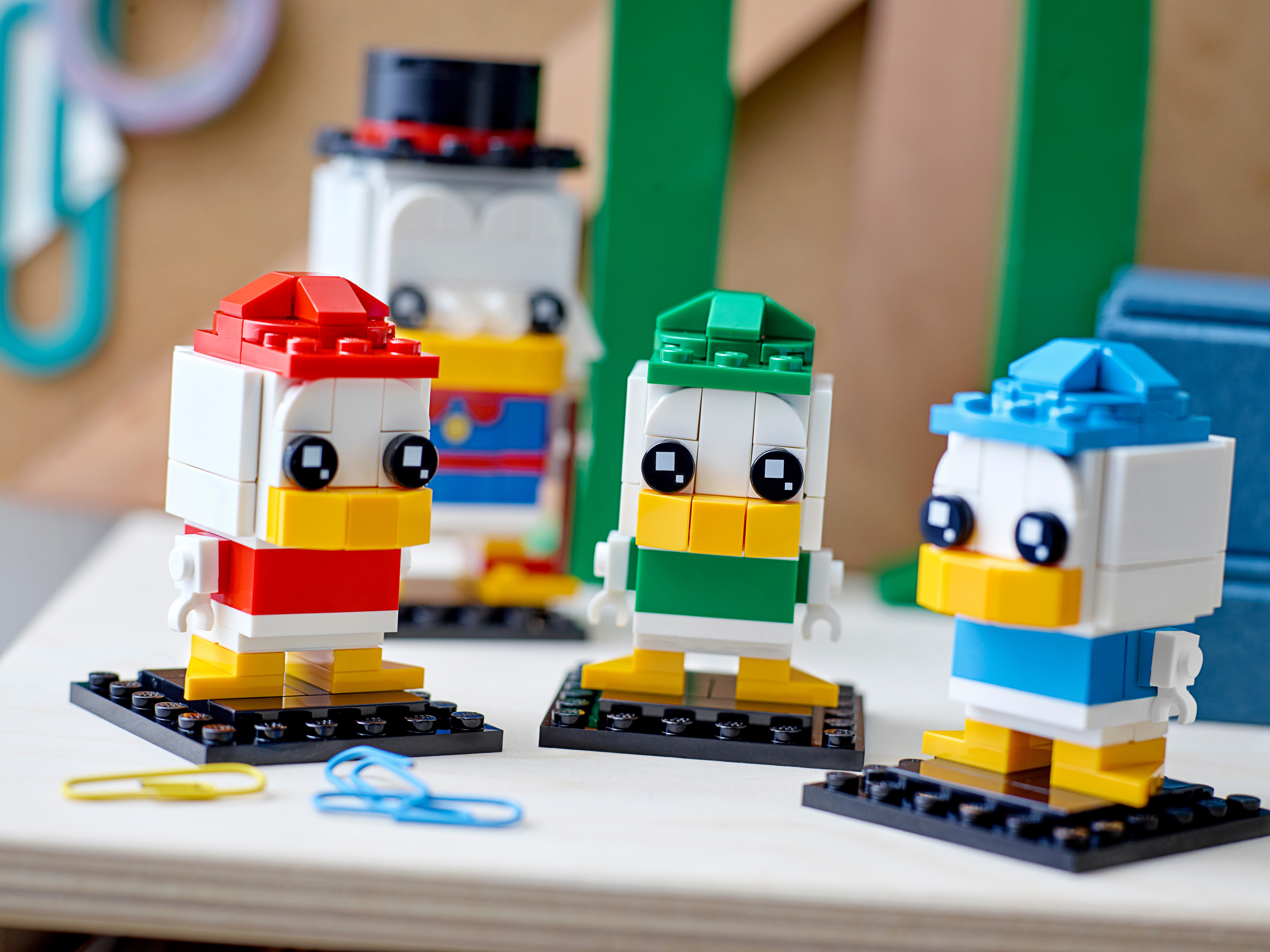 Tio Patinhas, Huguinho, Zezinho e Luisinho 40477