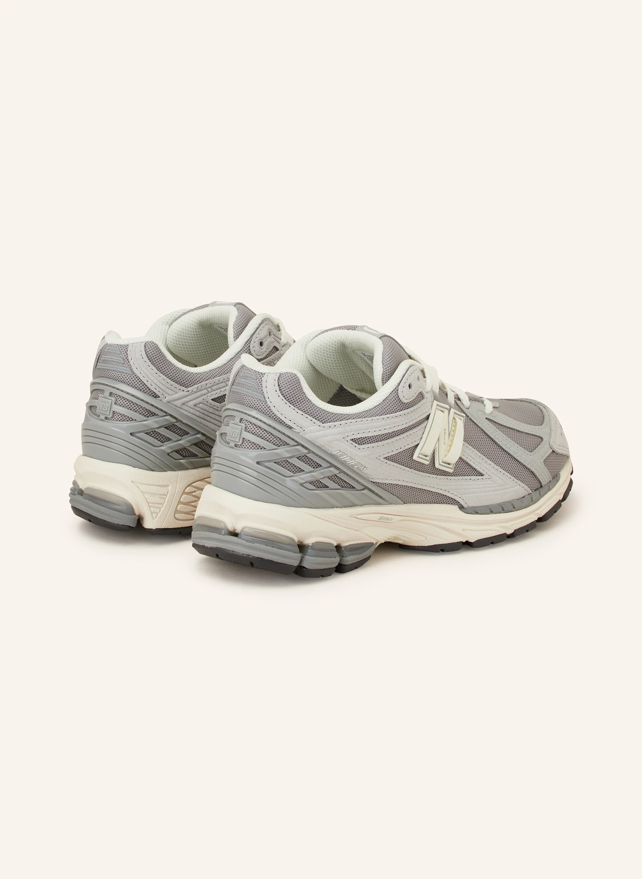 new balance Sneaker M1906RV1