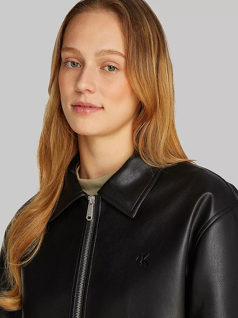CALVIN KLEIN JEANS Jacke in Lederoptik schwarz