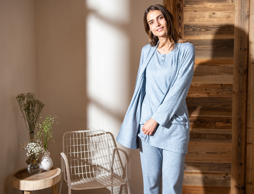 Gilet femme-Sur un nuage bleu