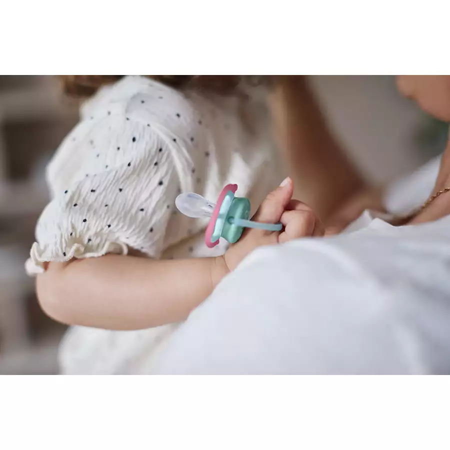 Philips Avent Schnuller ultra air SCF34912 18m+ 4 Stück GiraffeWaschbär