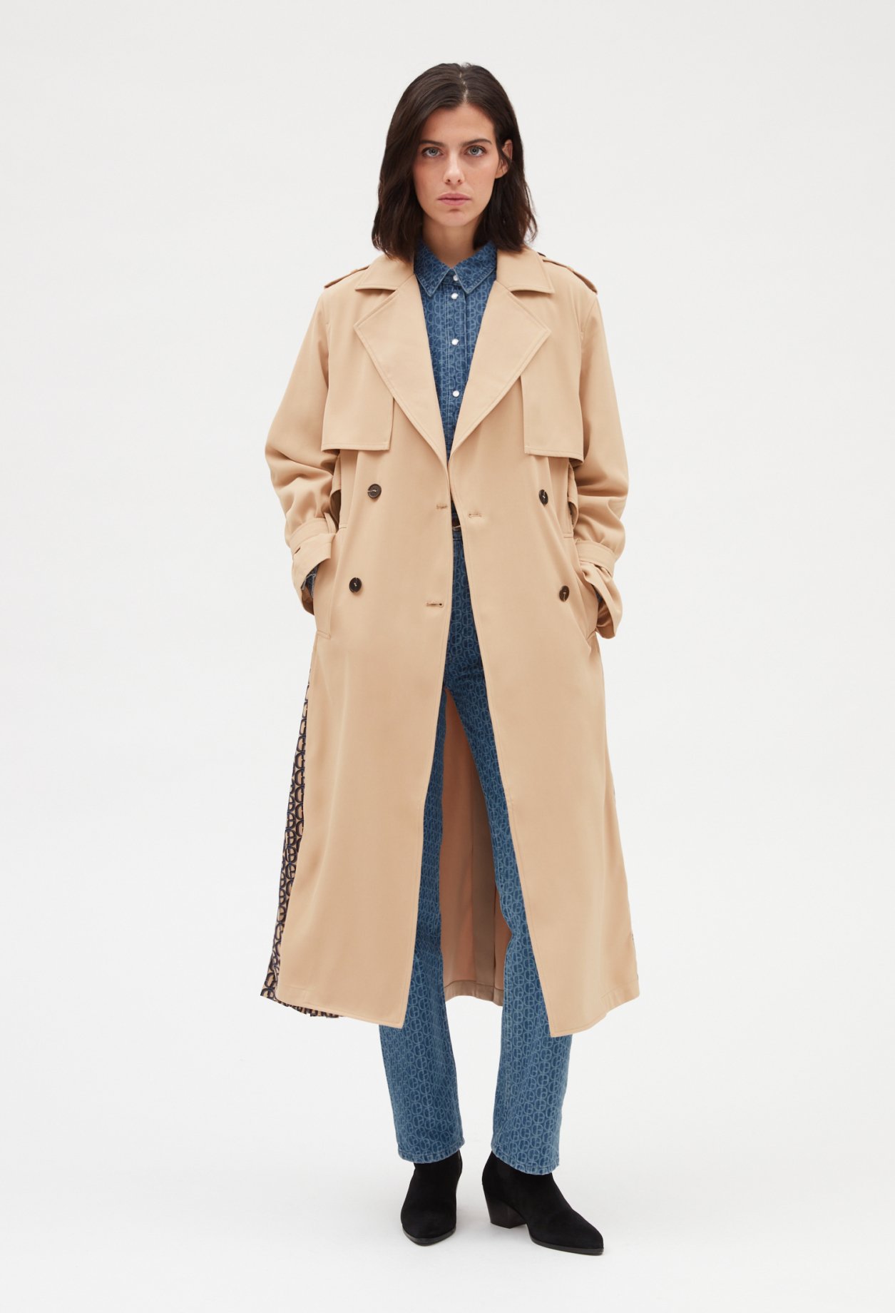 Trench mi-long plisse monogramme beige