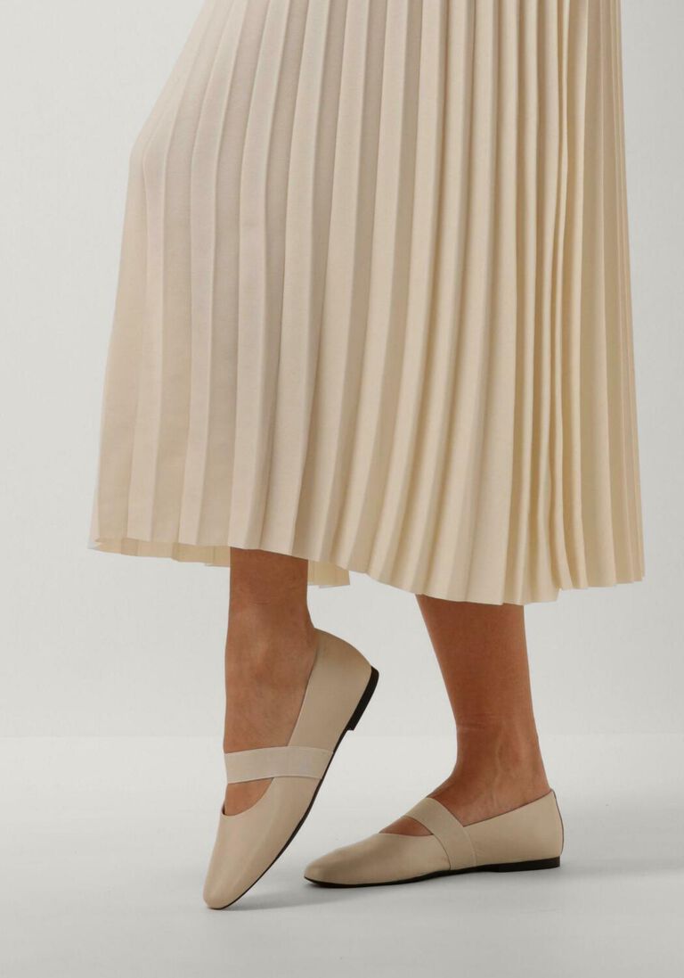 VAGABOND SHOEMAKERS witte vagabond shoemakers ballerina's jolin 501