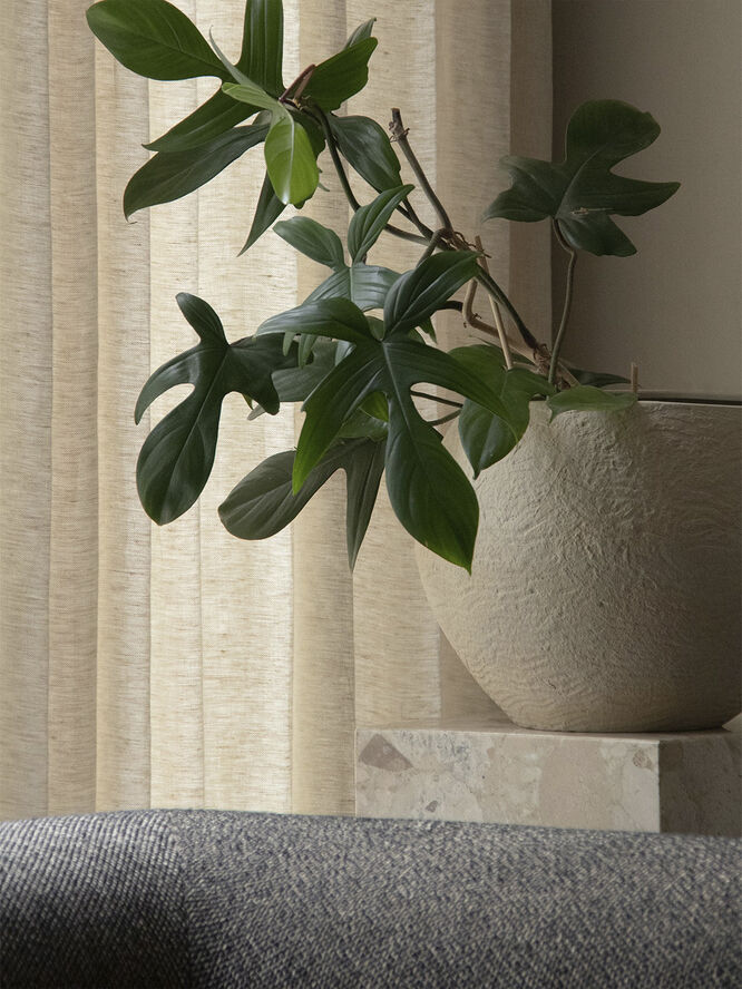 Audo Copenhagen Plantas Planter, H 32, Ivory