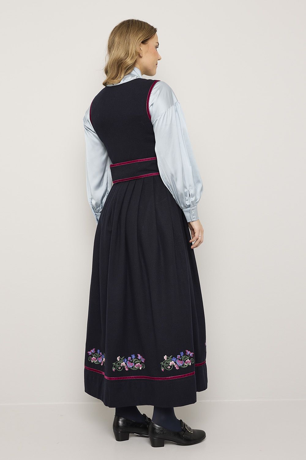 Festdrakt Isabell