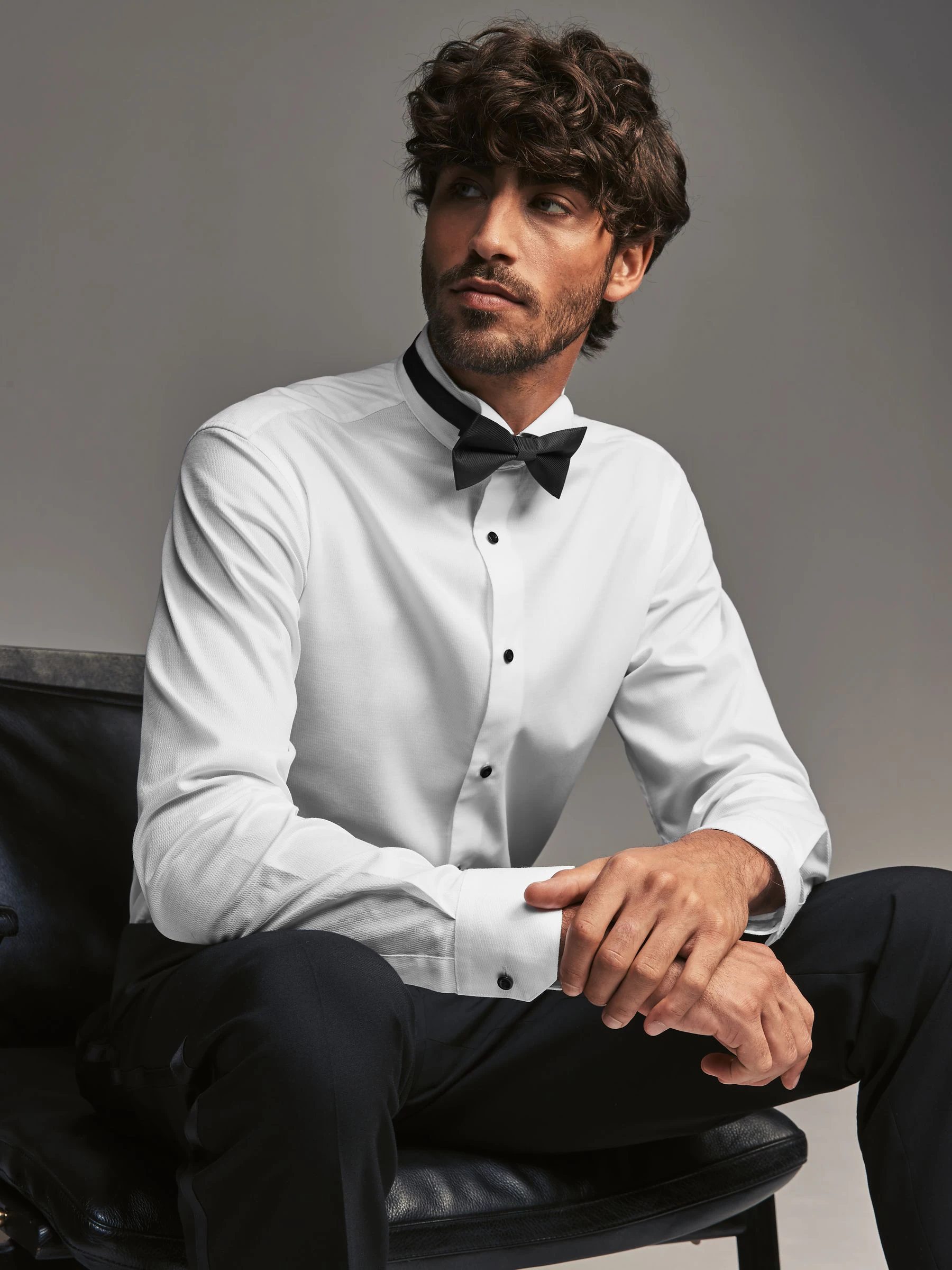 Wit - Slim Fit - Slim Fit Single Cuff Shirt With Wing Collar And Bow Tie Pack
