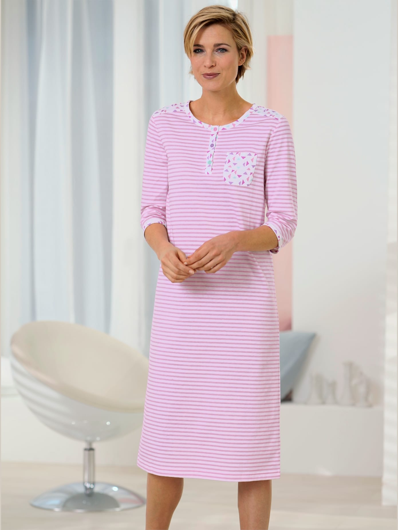 Chemise de nuit femme manches 3/4 col boutonné