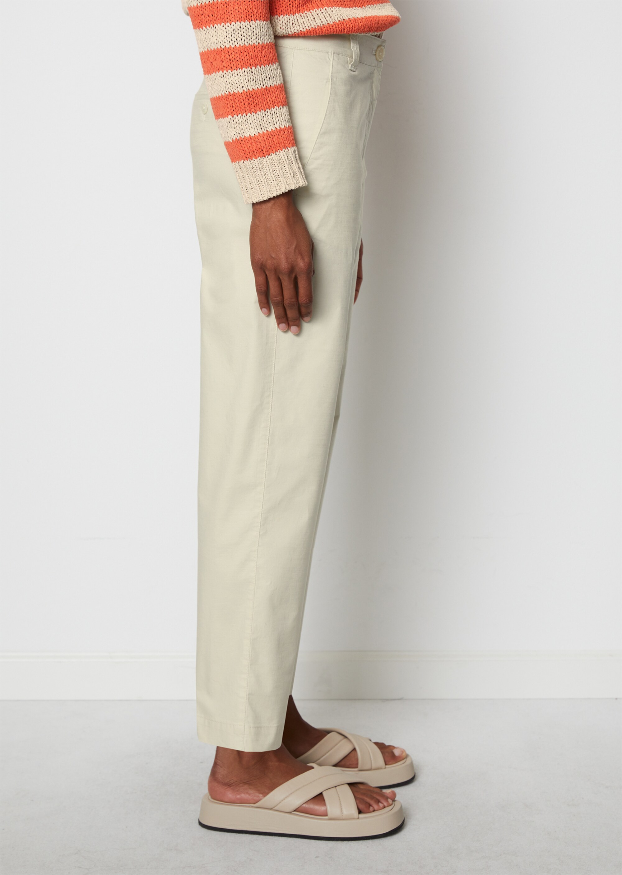 Chino Modell RIMKA taperedaus Organic-Cotton-Hanf-Mix