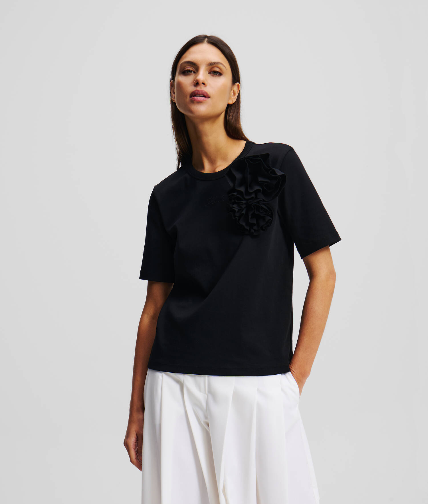 T-SHIRT MOTIF À FLEURS - Noir