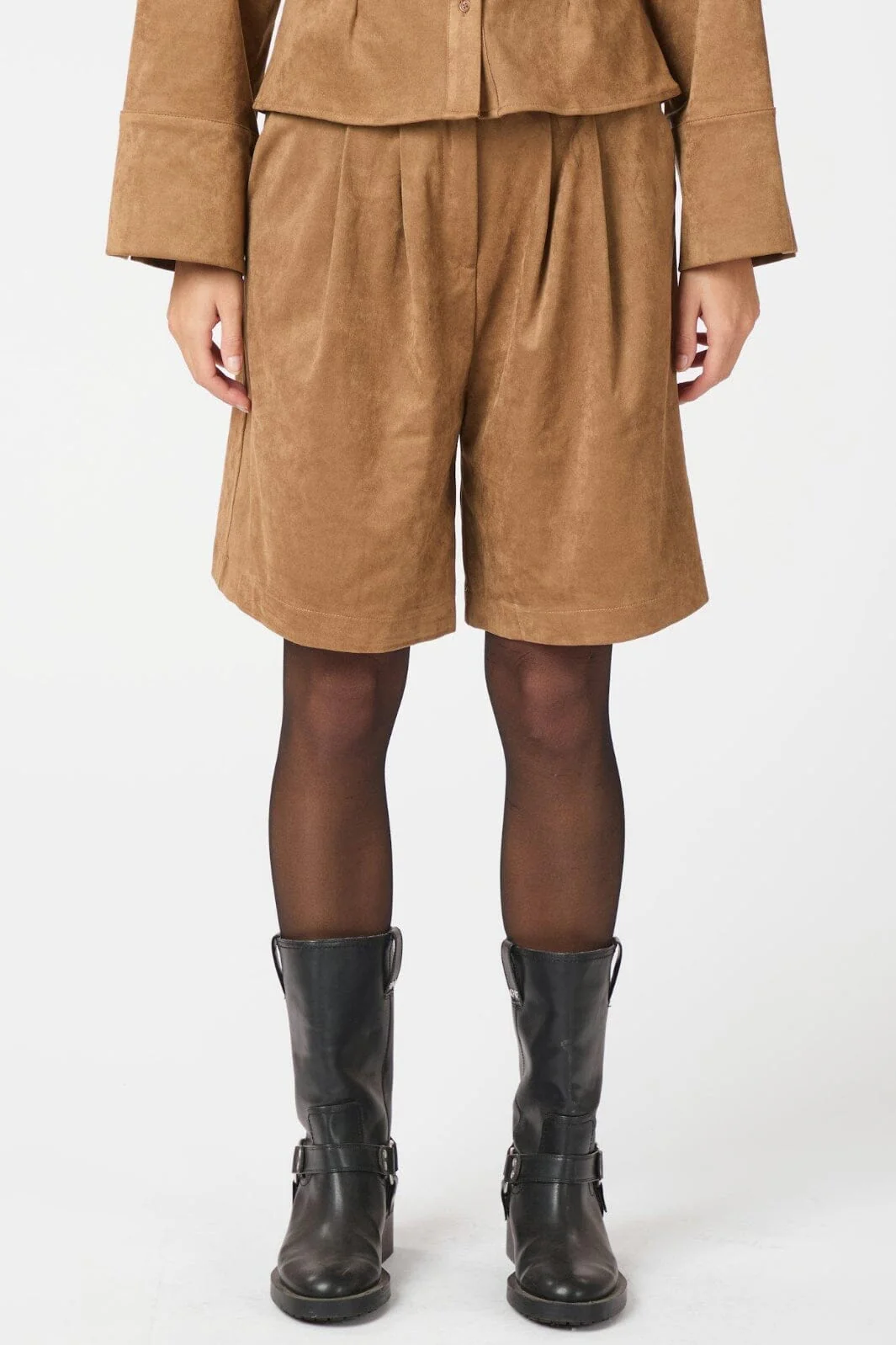 Neo Noir Nika Faux Suede Bermuda Shorts 164474 604 cognac