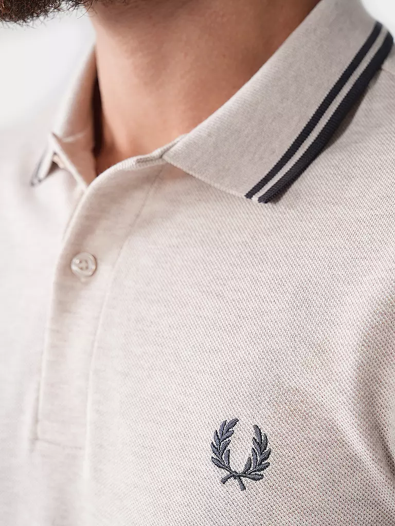 FRED PERRY Poloshirt M3600 creme