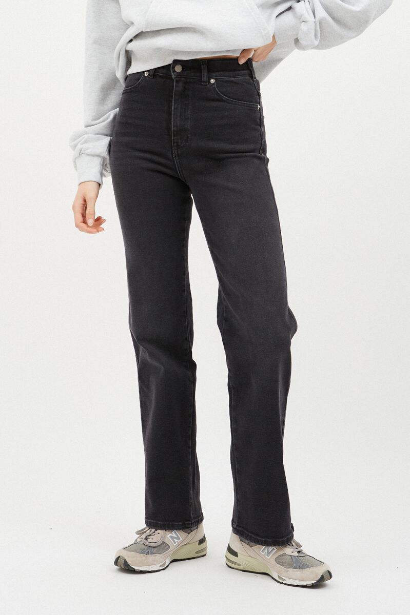 Moxy Straight Black Mist | Dr. Denim Jean