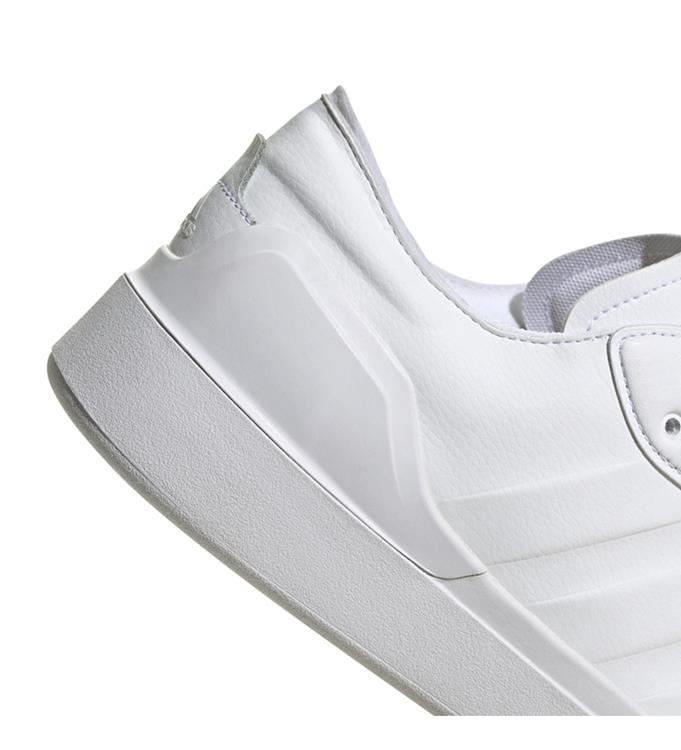 adidas Men Court Revival Sneakers