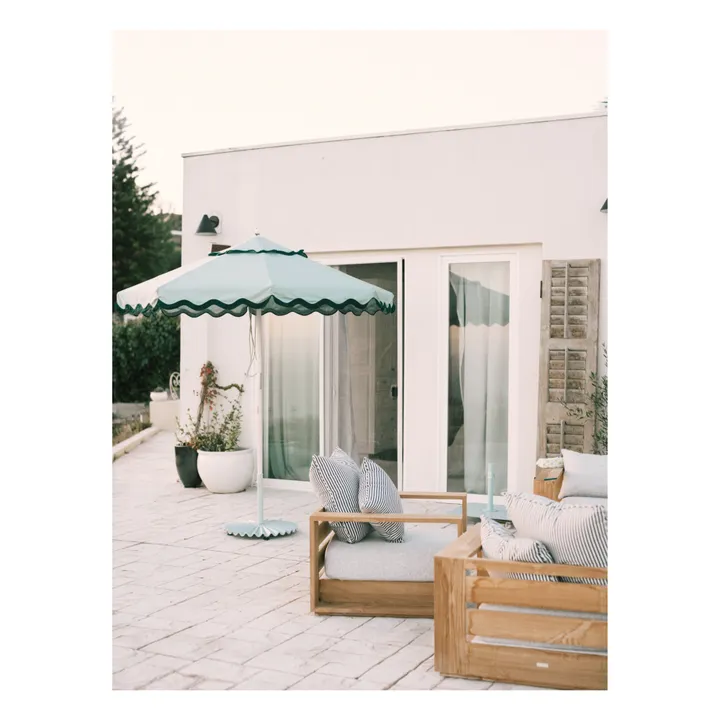 Business & Pleasure Co. Pied de parasol moulé | Sauge