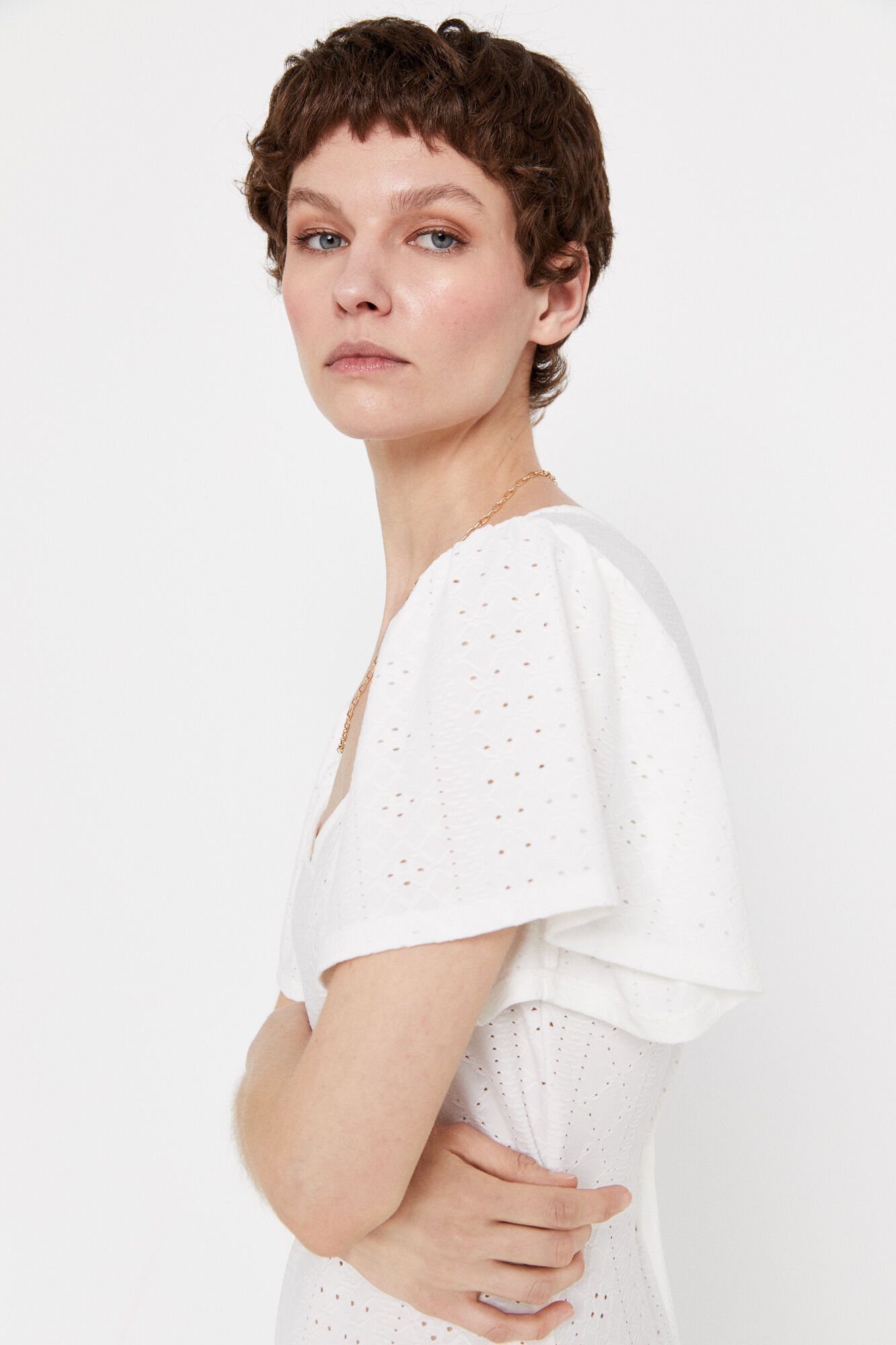 Vestido de malha vazada com babado - Branco