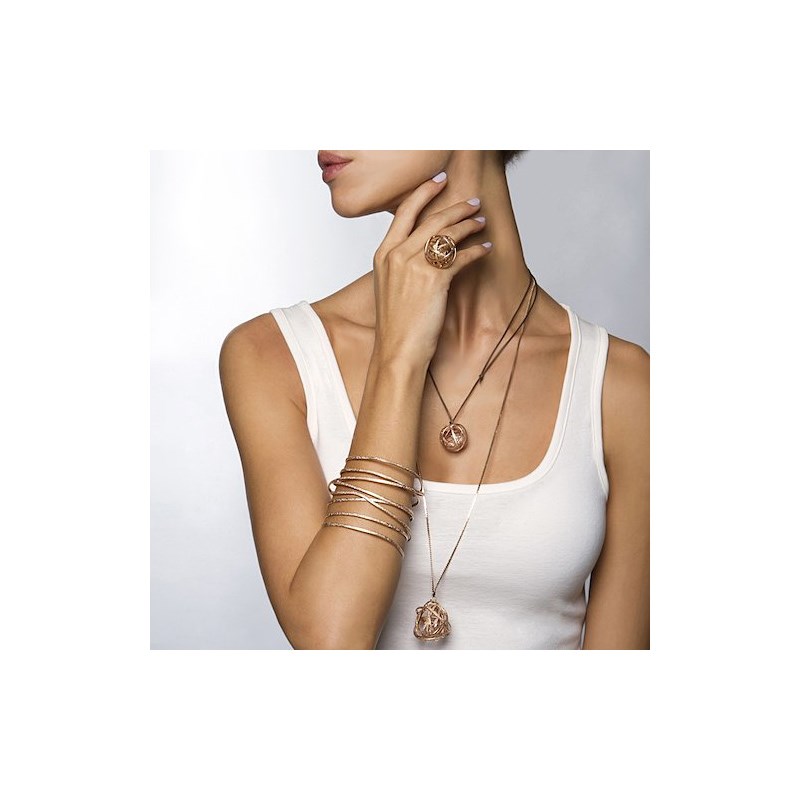 Bracelet rigide en plaqué argent métallique fait main avec 8 rangées de fil martelé - Bijou de créateur