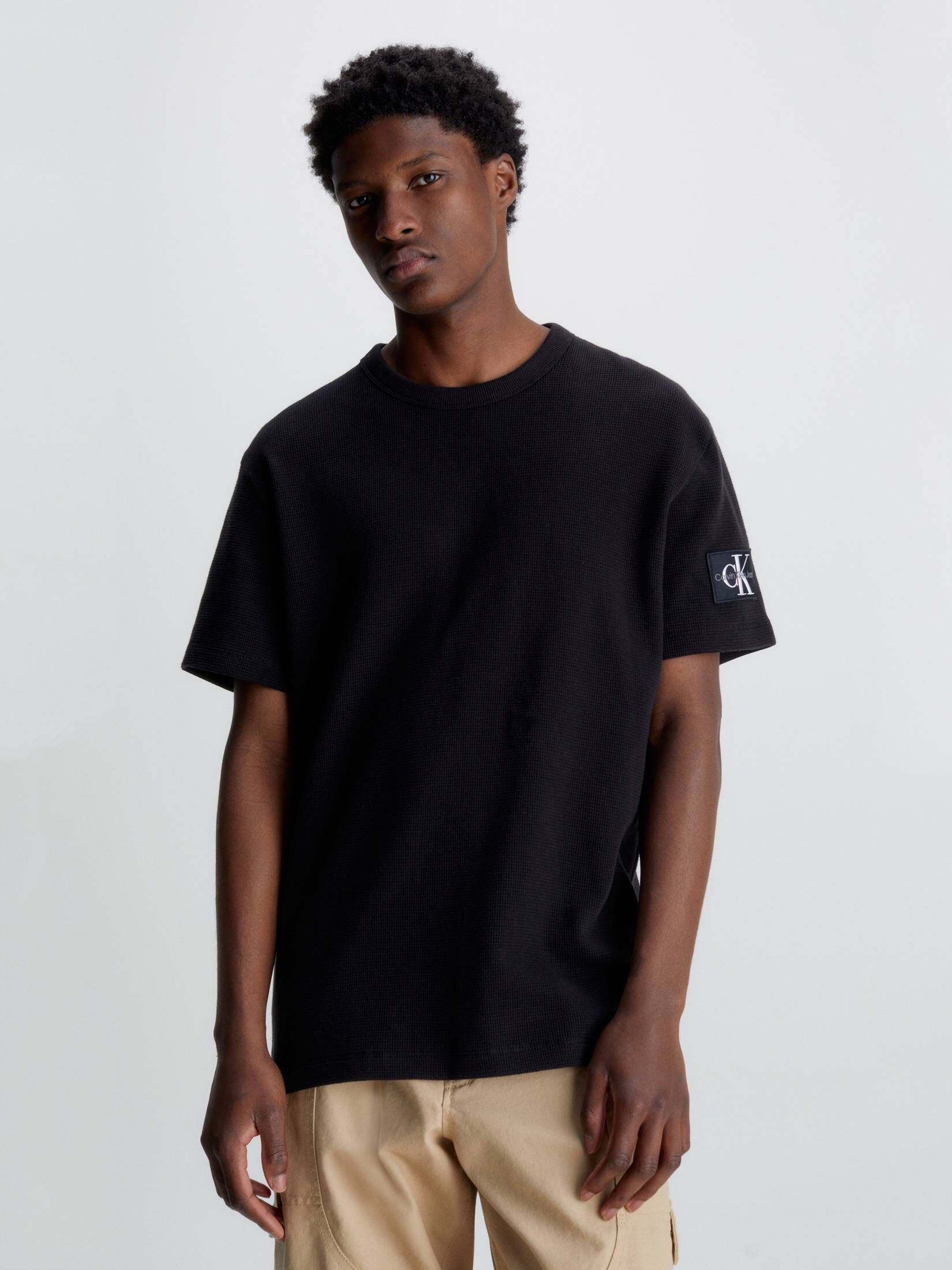CALVIN KLEIN JEANS| Herren T-Shirt BADGE WAFFLE TEE Regular Fit