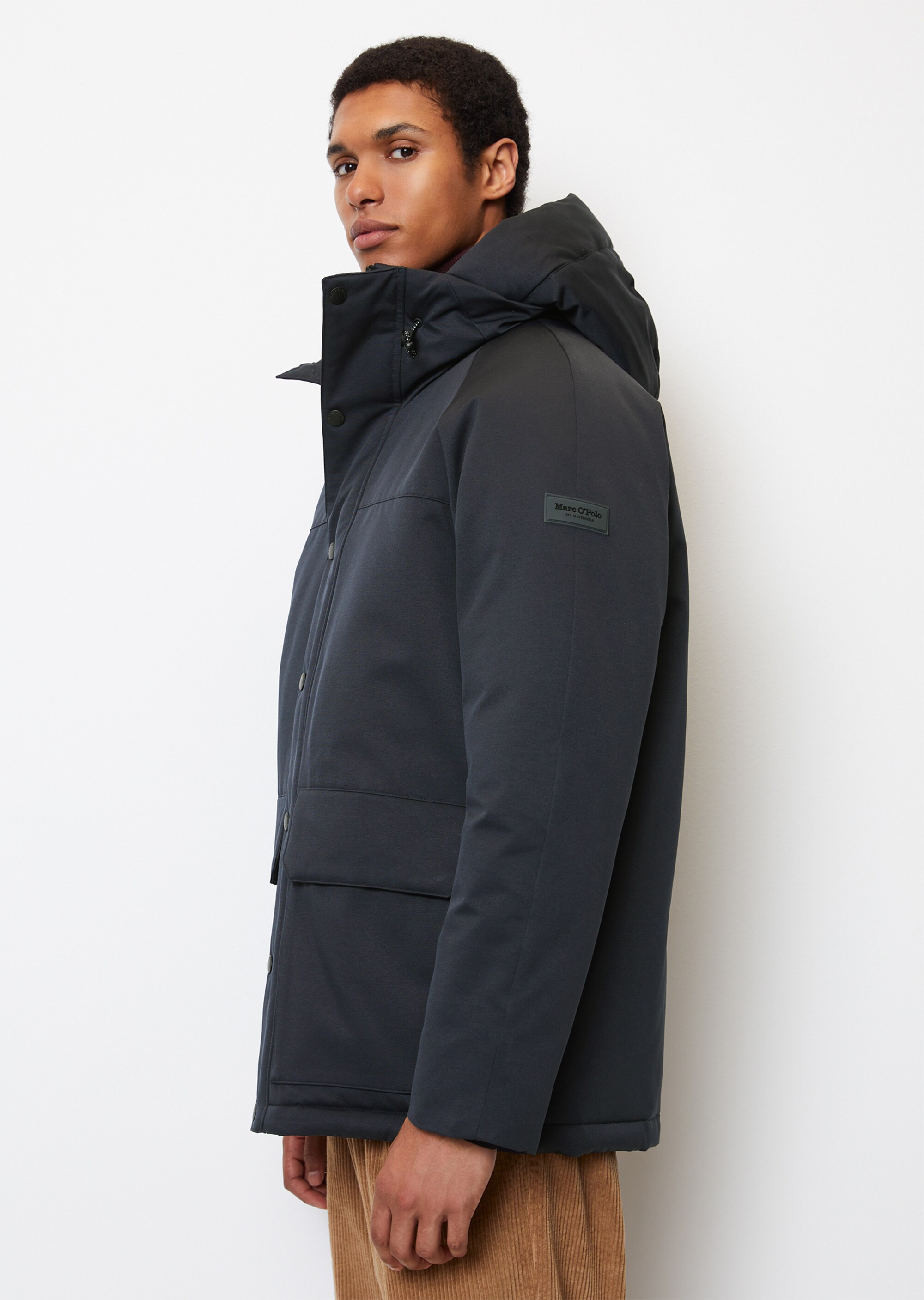 Kapuzen-Jacke regularmit Wattierung von Unifi REPREVE®