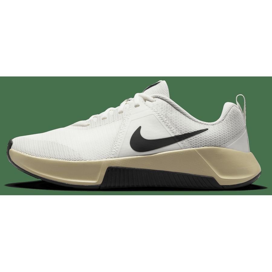 Nike MC Trainer 3