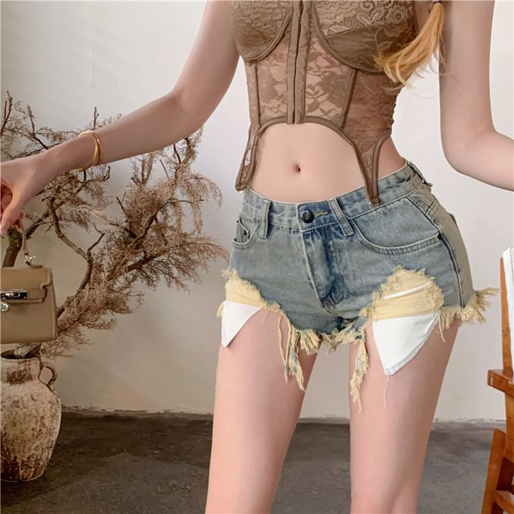 Chisan - Lage denim shorts met distressed effect