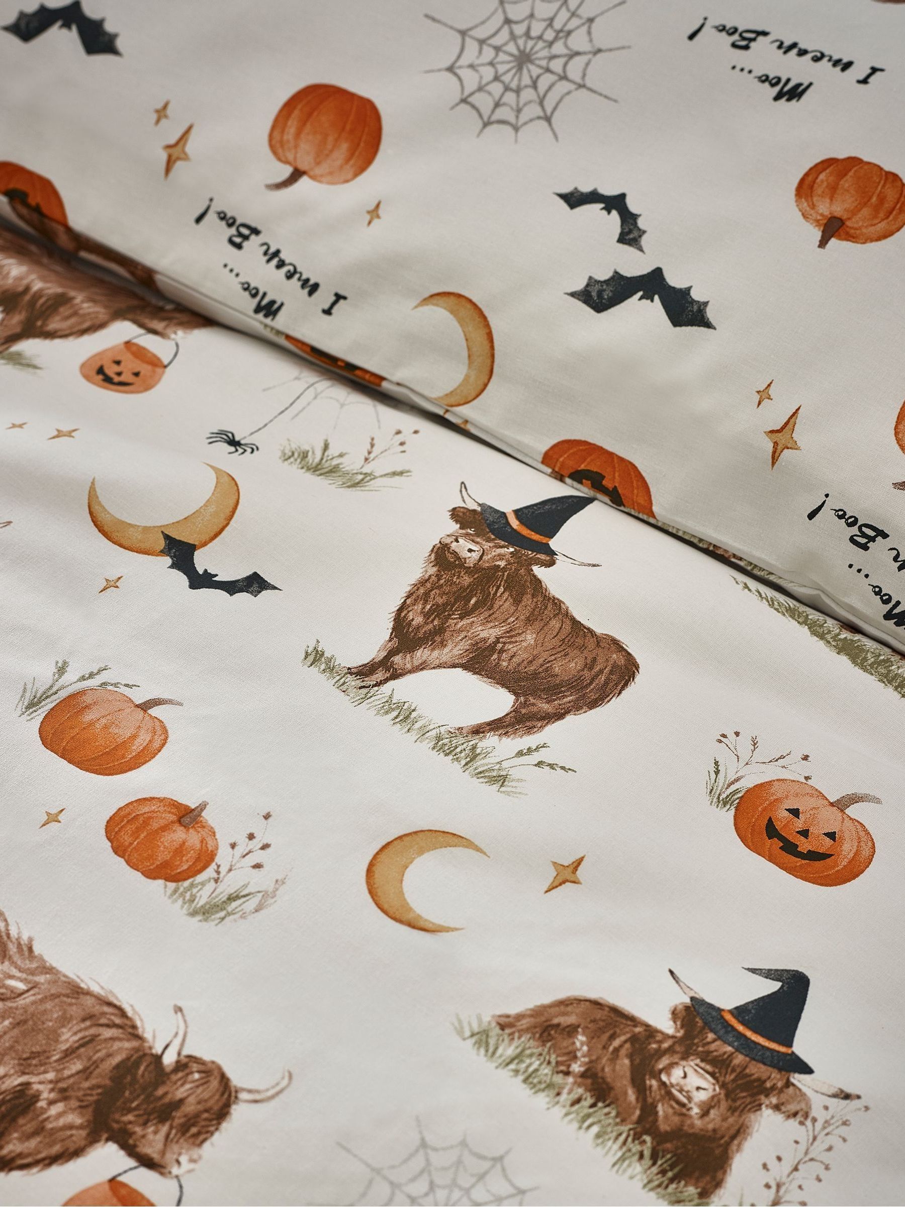 Catherine Lansfield omkeerbare dekbedovertrekset met Halloween-hooglandkoe