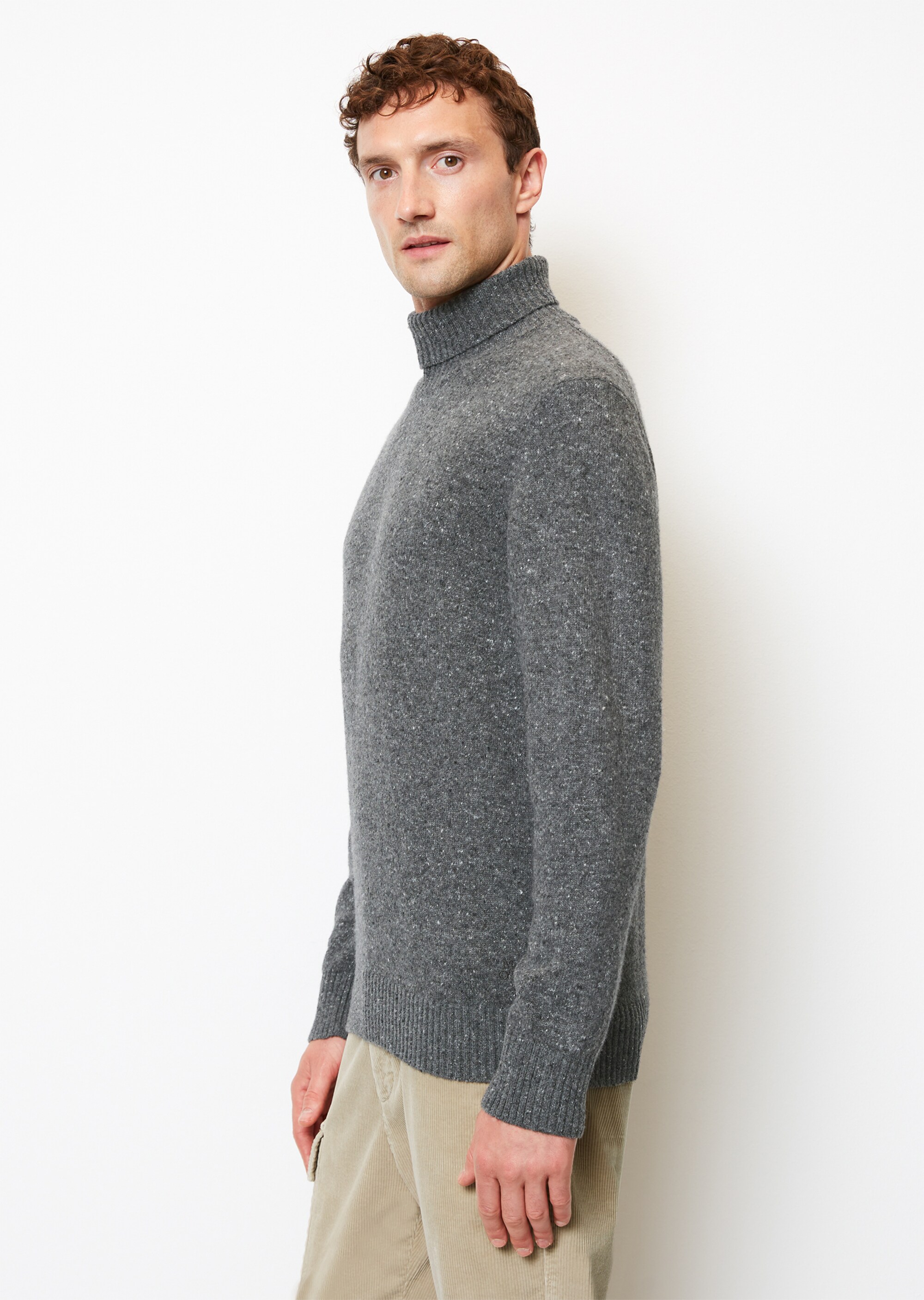 Rollkragen-Pullover regular aus gesprenkeltem Tweedgarn