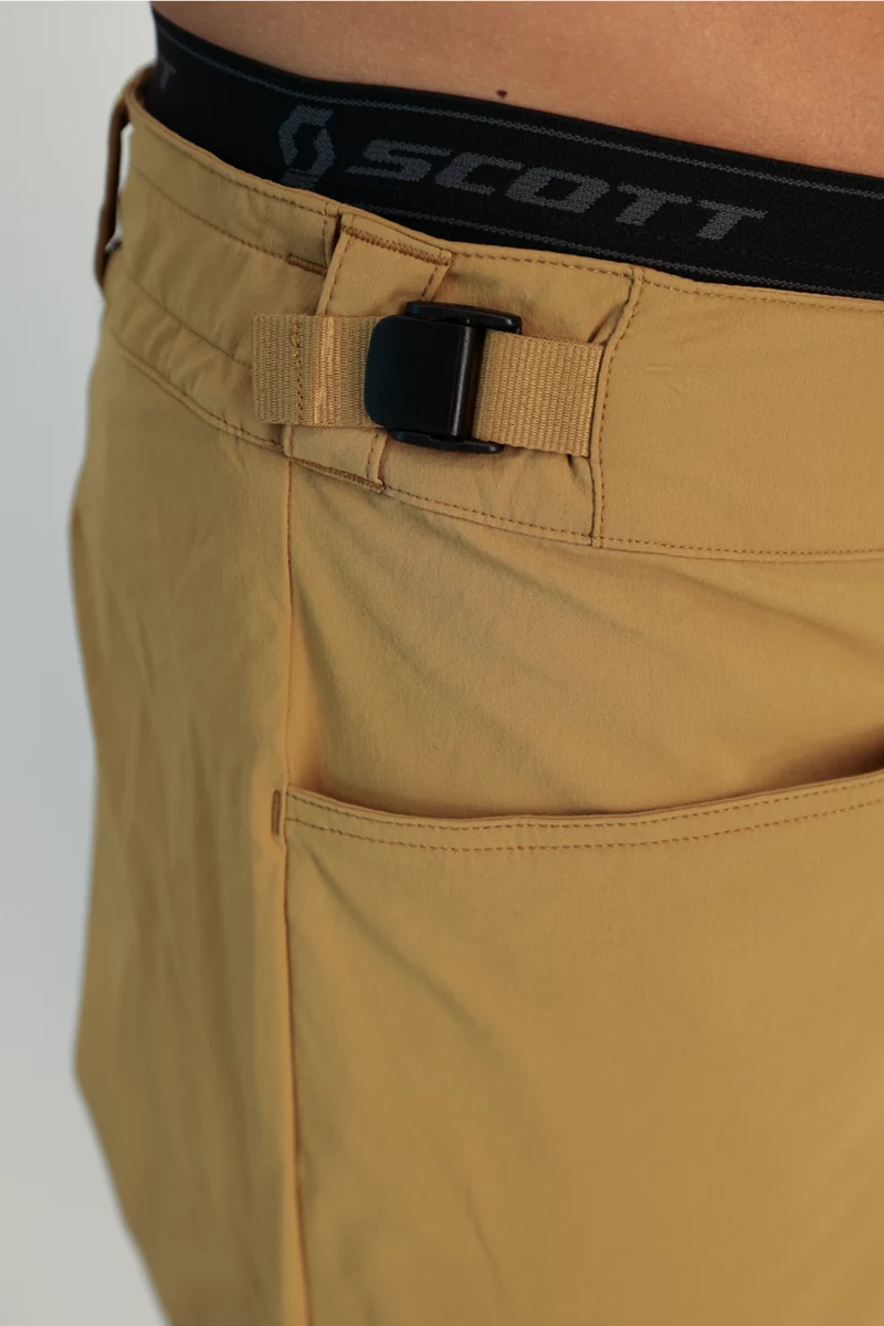 SCOTT Trail Flow + Herren Bikeshort