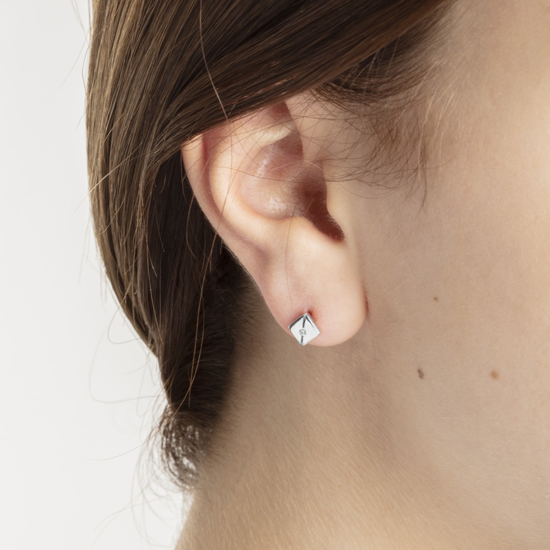 Einzel-Ohrstecker 750/18 K Weissgold mit Zirkonia