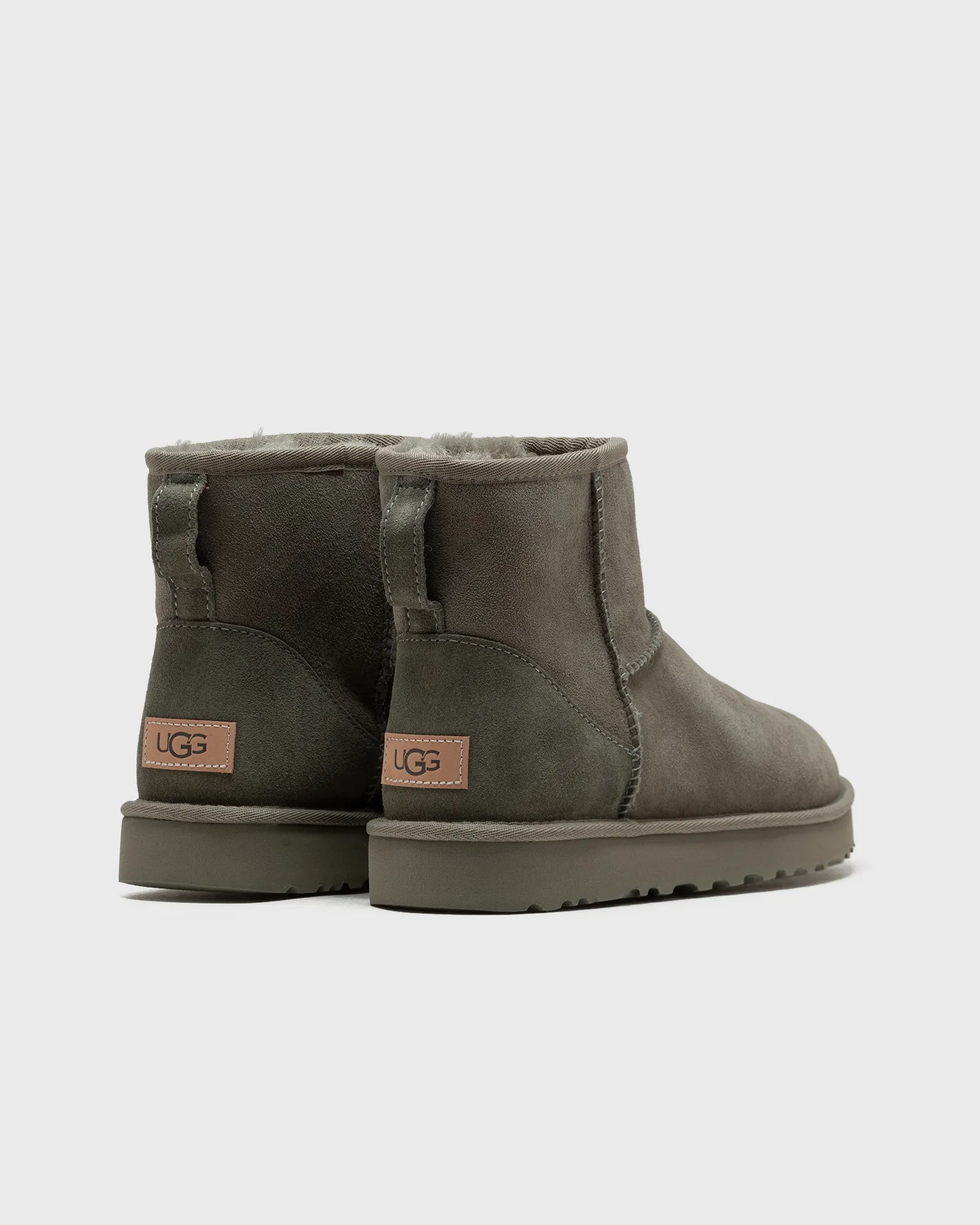 UGG WMNS CLASSIC MINI II