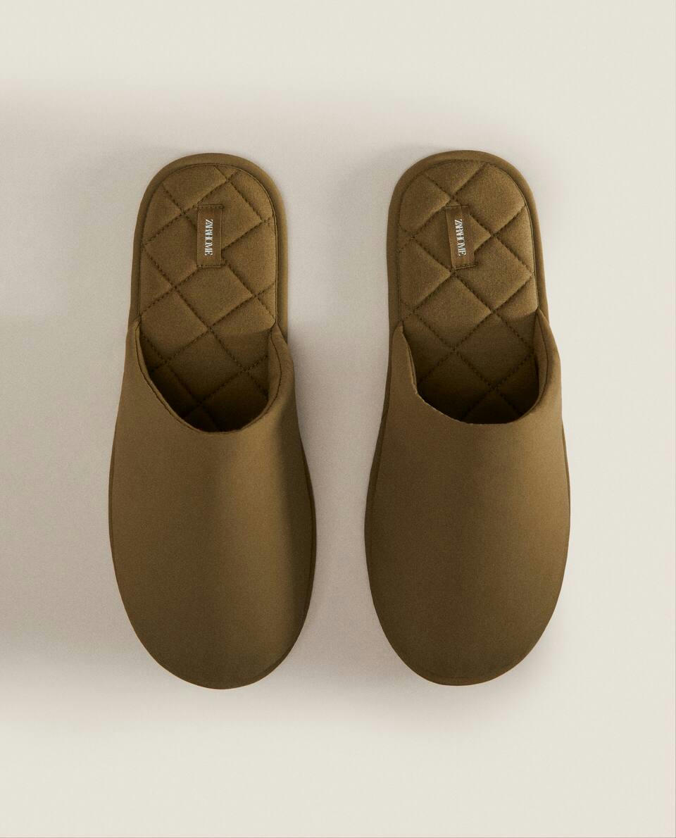 CHINELOS ACOLCHOADOS