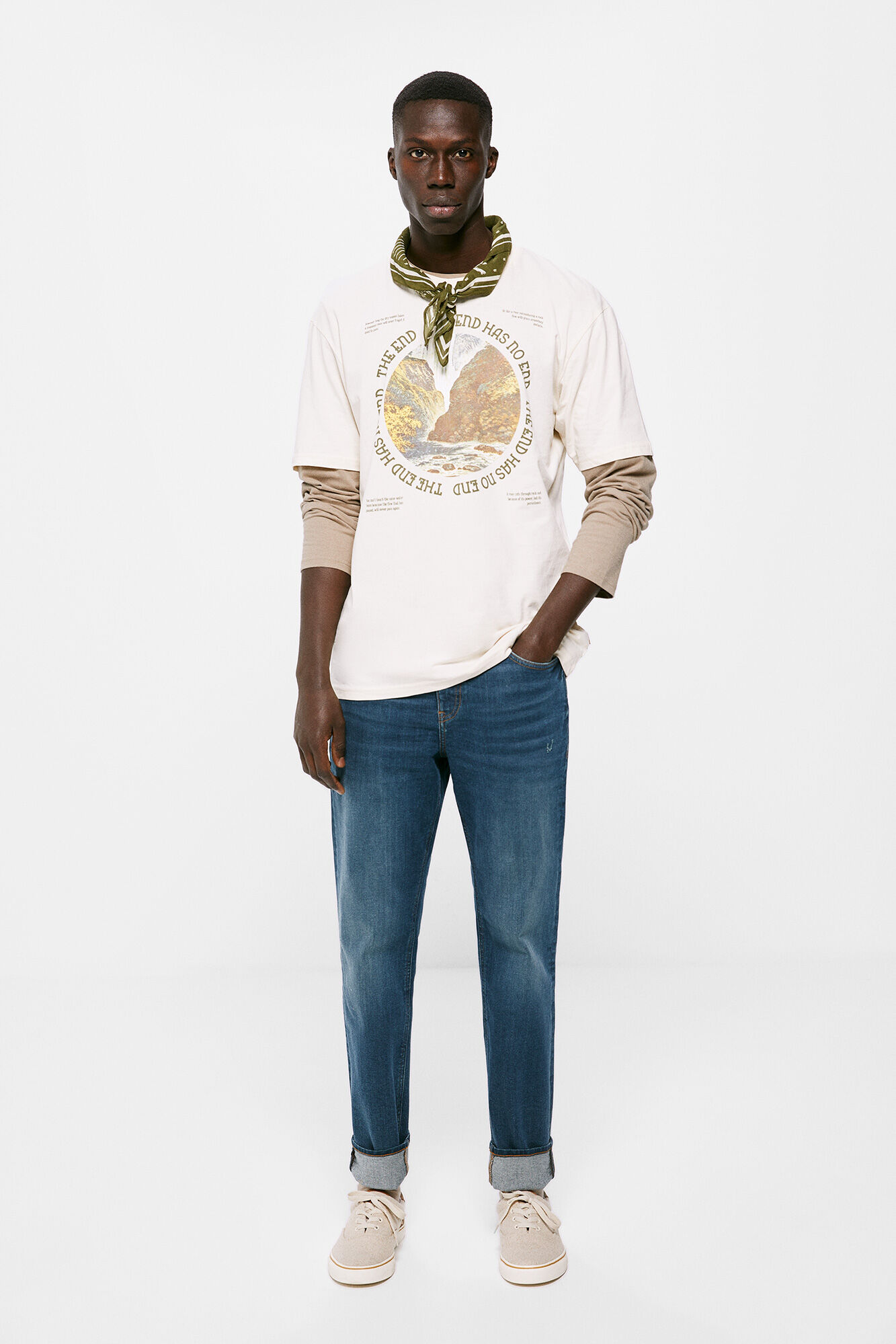 Calça jeans slim, lavagem média clara - turquesa