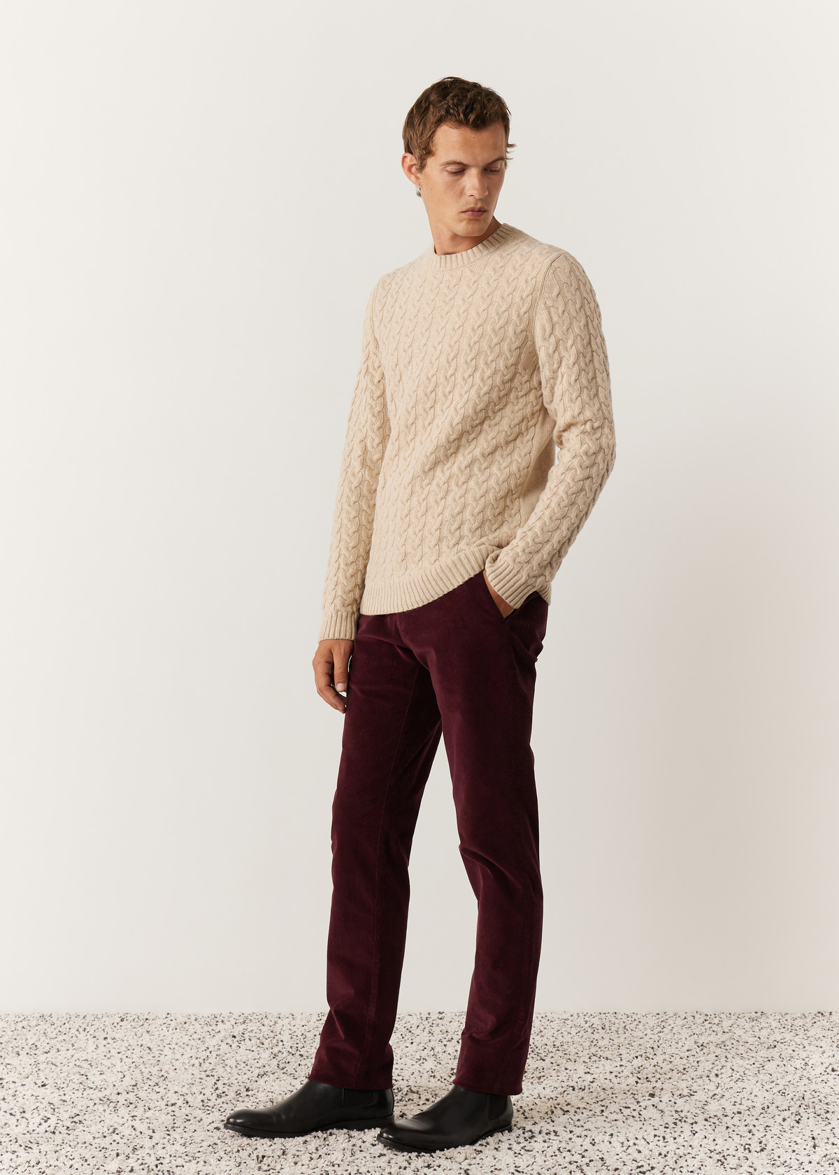Chino slack skinny en velours côtelé uni bordeaux