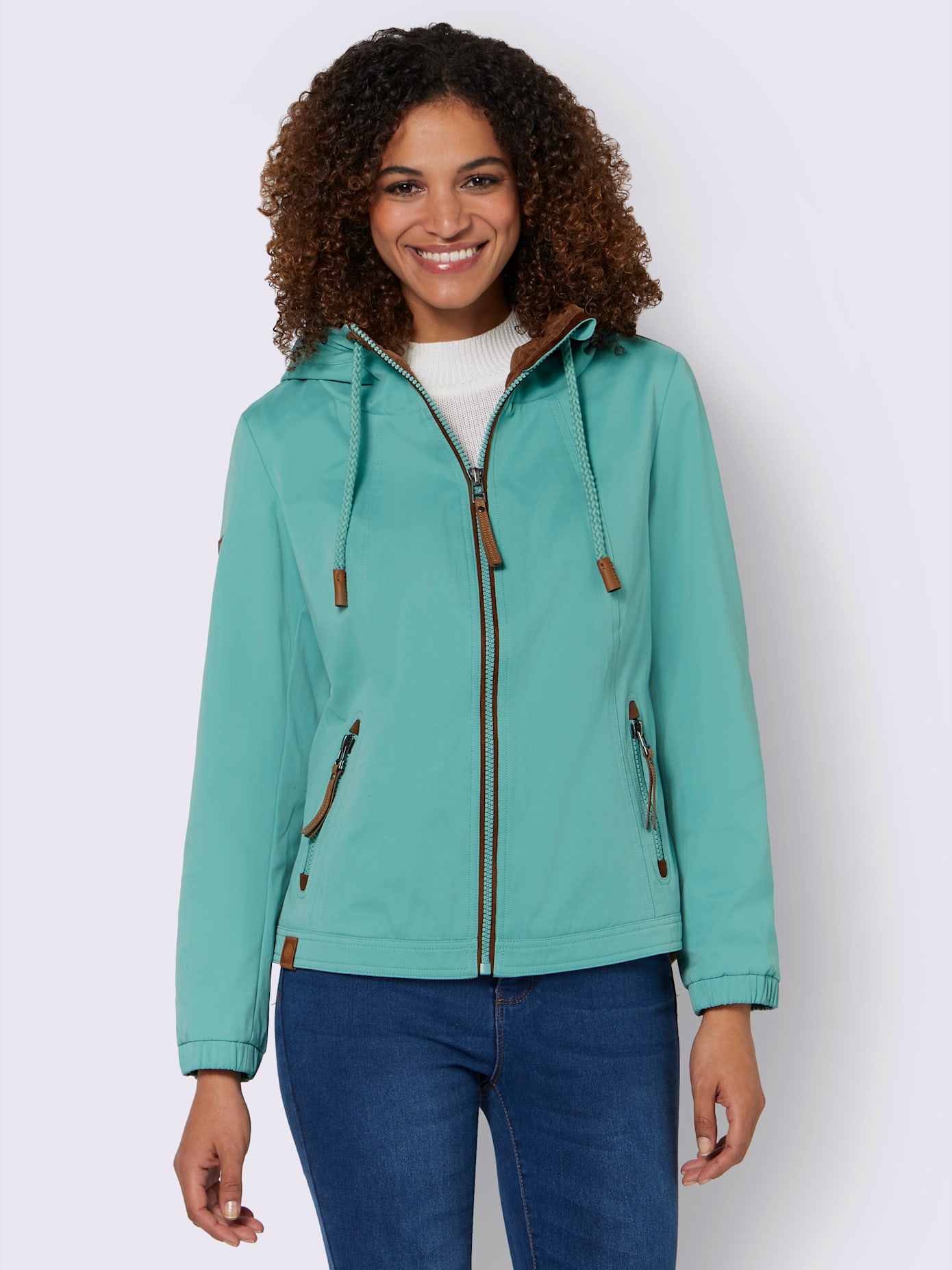 Veste à capuche détails en qualité lisse