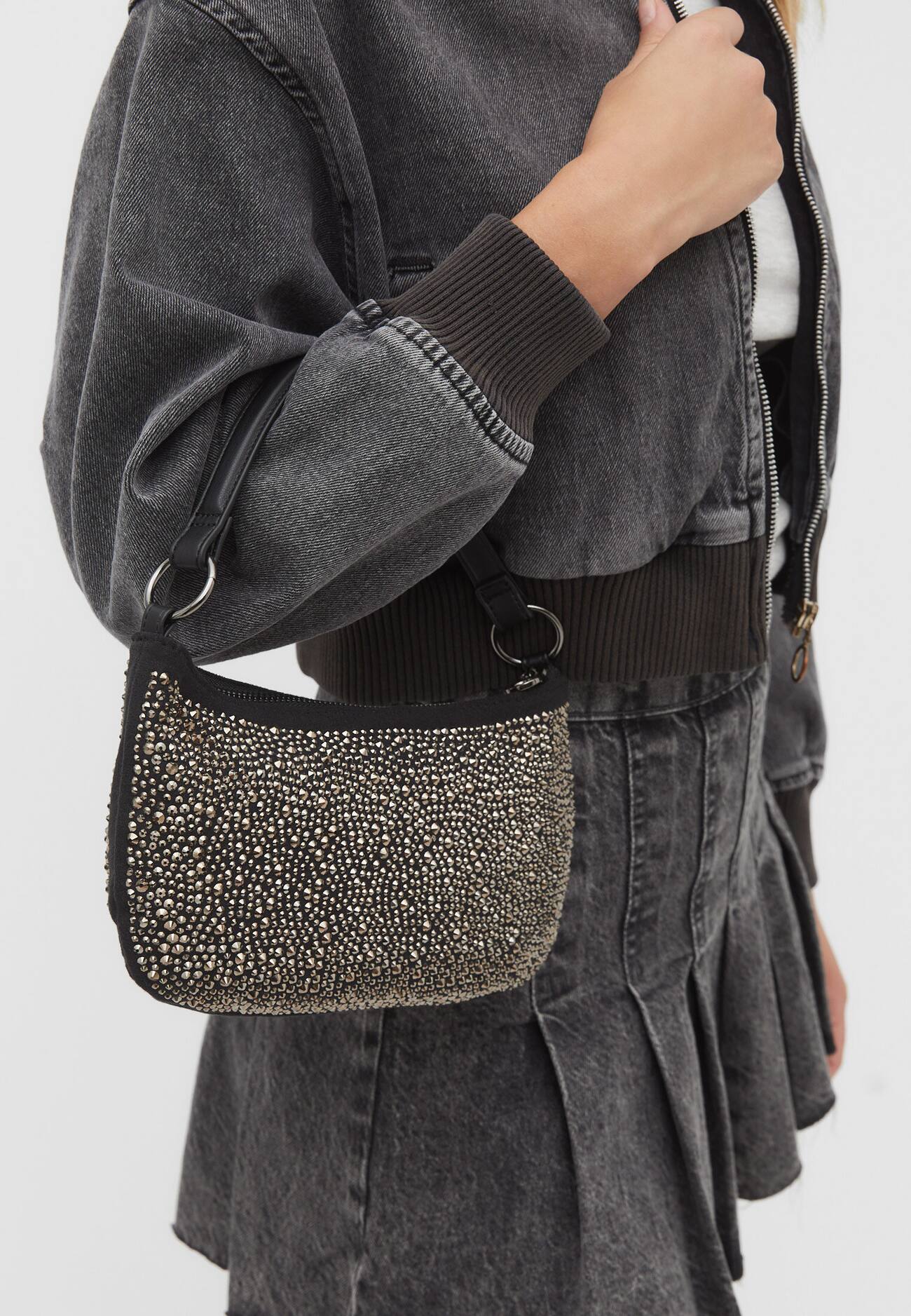 Bolsa pequena com strass