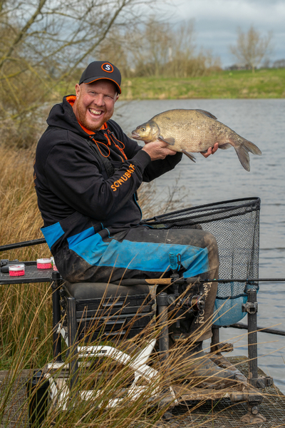 Sweat à capuche Sonubaits