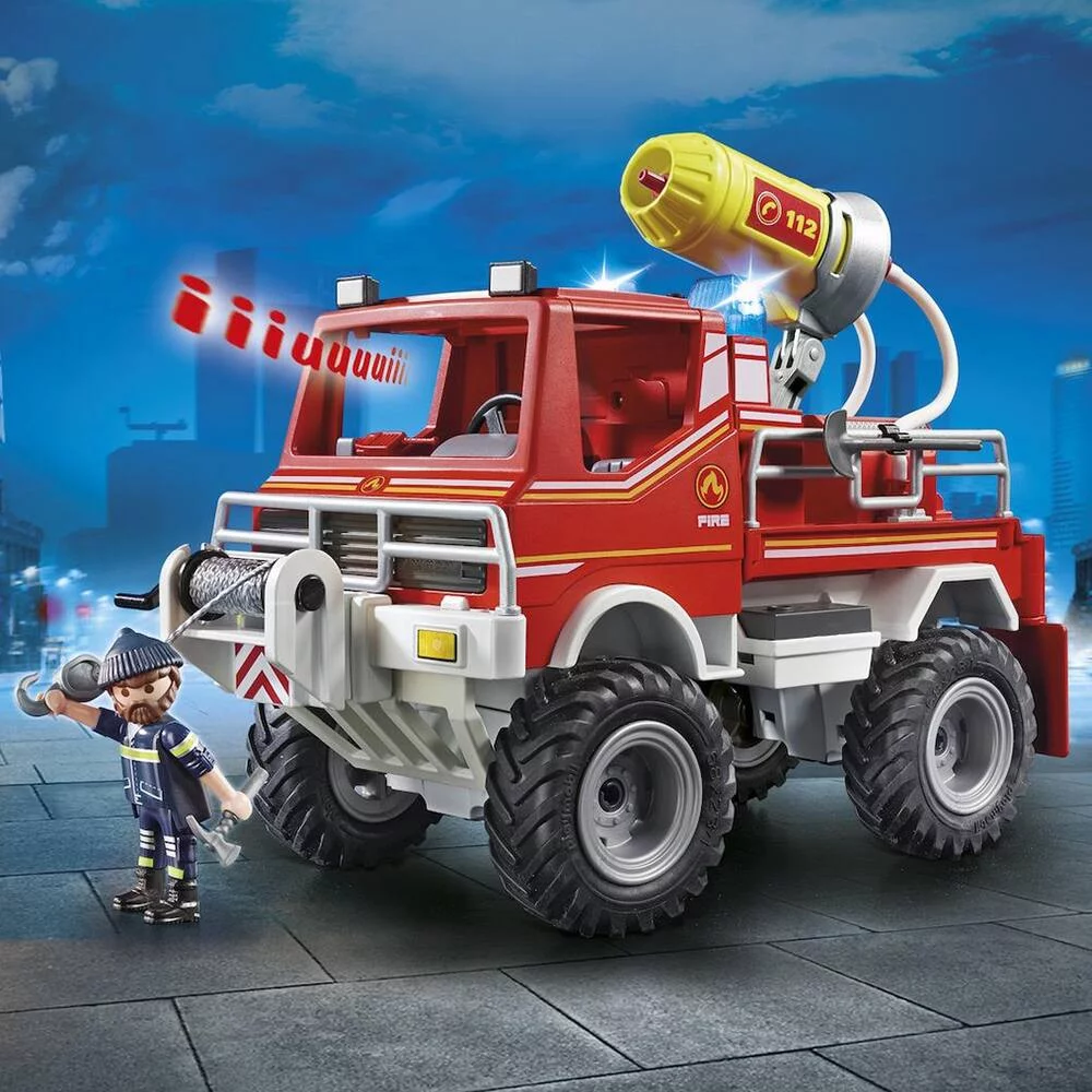 4X4 DE POMPIER AVEC LANCE-EAU - 9466