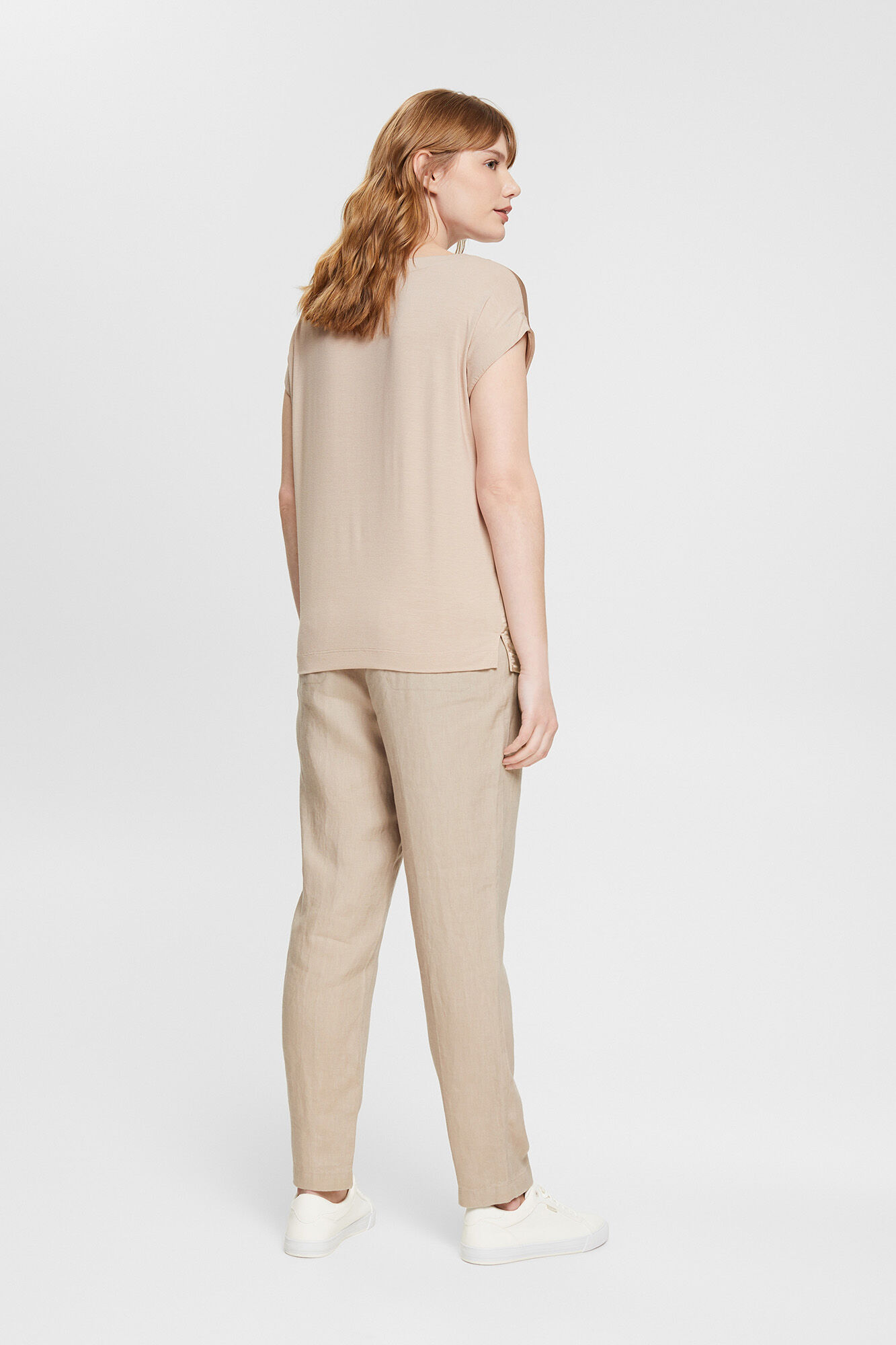 Blusa lisa de cetim viscose - Areia