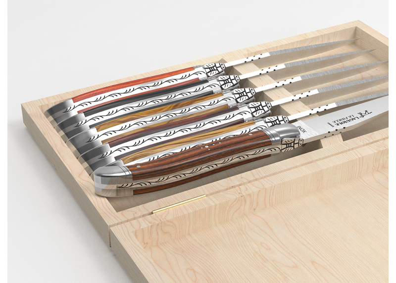 service de 6 Couteaux Laguiole avec un manche en 6 bois différents et mitres inox