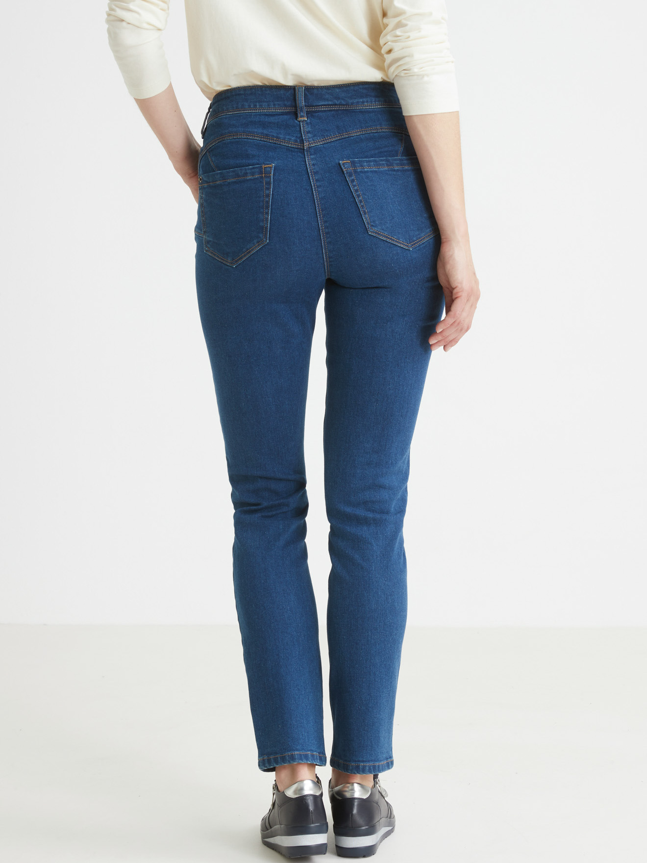 Jean  push-up coupe slim